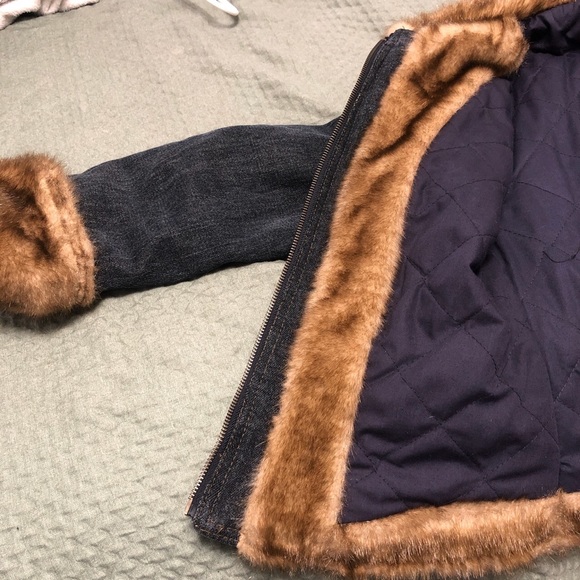 AUTHENTIC 90s denim faux fur trim jacket!! - Picture 4 of 4